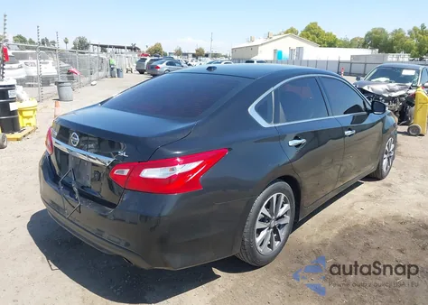 2017 Nissan Altima 2.5 Sl из США, поврежденный, VIN 1N4AL3AP9HC166882